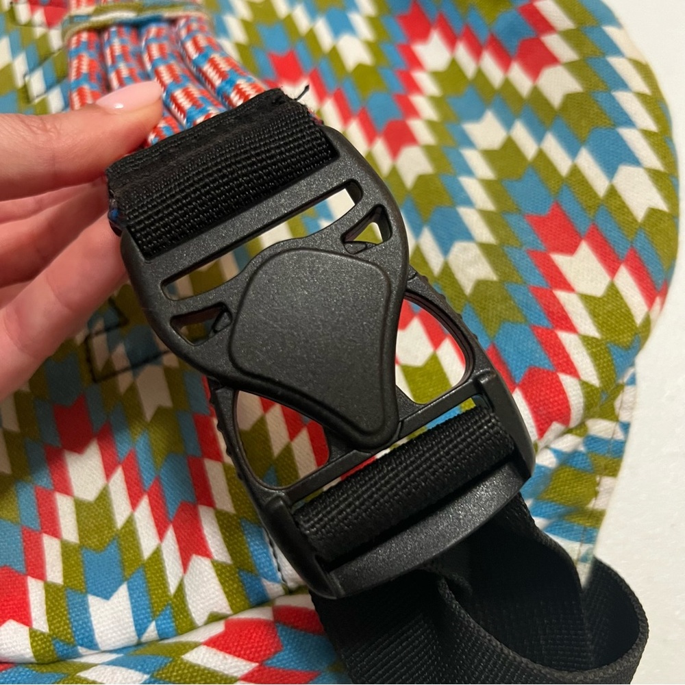 Kavu Rope Sling Bag - Picture 8 of 8